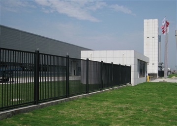 医院简洁款院墙护栏供应 广西人民医院金属围界