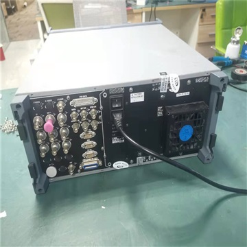 SMIQ06B-信号发生器