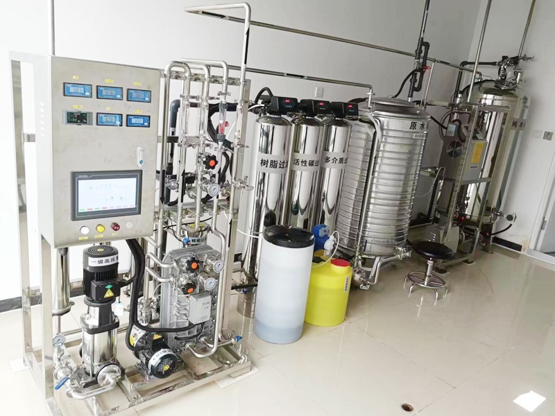 50L、100LGMP纯化水机符合GMP标准