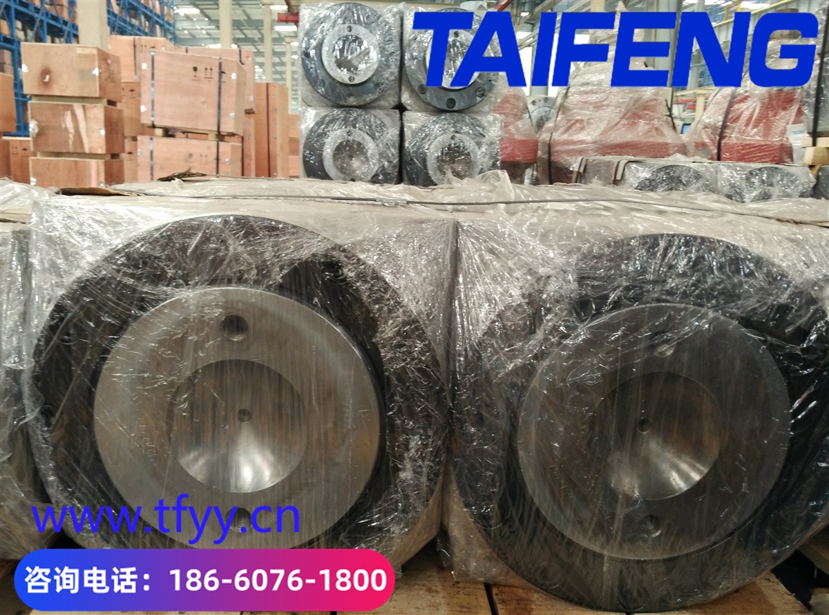 山东泰丰厂家现货供应普通折弯机油缸