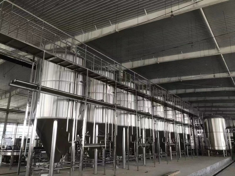 投资中型啤酒厂需要多少钱电话咨询河北史密力维厂家
