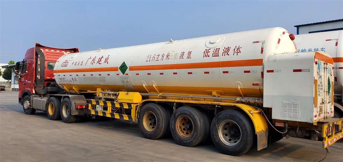 济宁协力气体 液氩 槽车运输 厂家供应