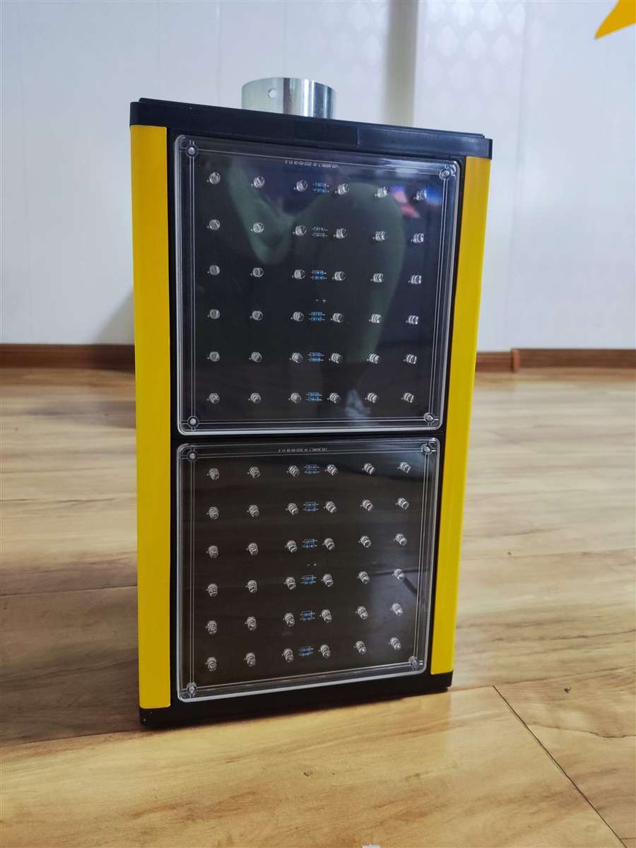 高速公路 智能雾灯 道路两侧诱导装置 雾区诱