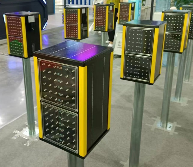 雾区诱导装置 宏佳兴 道路智能雾灯 维修施工服务