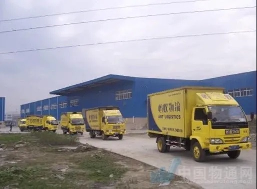 深圳异地蚂蚁搬家公司的搬家报价是受多种因素影响的