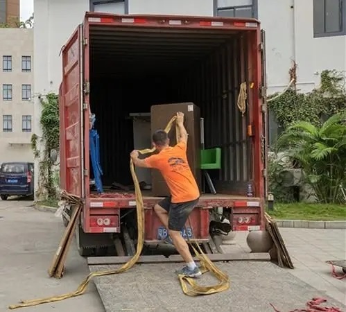 在深圳搬家需要用什么样的车子合理呢