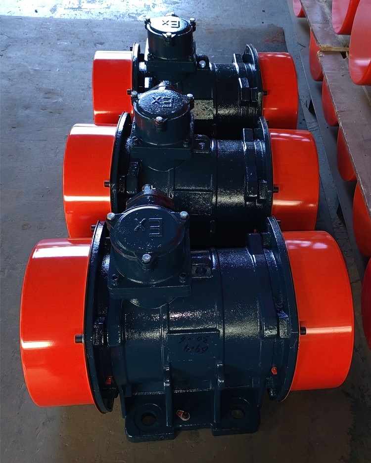 新乡宏达YBZH防尘防爆振动电机相关技术参数