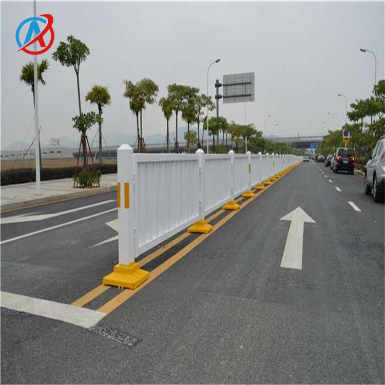 安永特人行道护栏机非隔离栏锌钢护栏支持加工定制