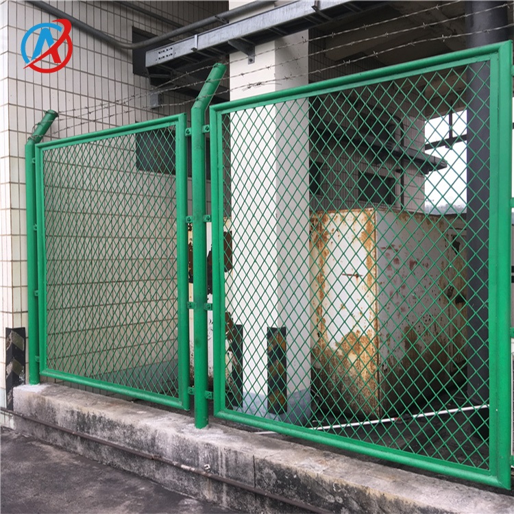 围墙护栏网别墅小区学校工厂铁丝围网防腐防锈坚固耐用