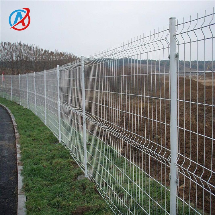 高速防抛网勾花网双边丝网铁丝围网按需定制源头工厂