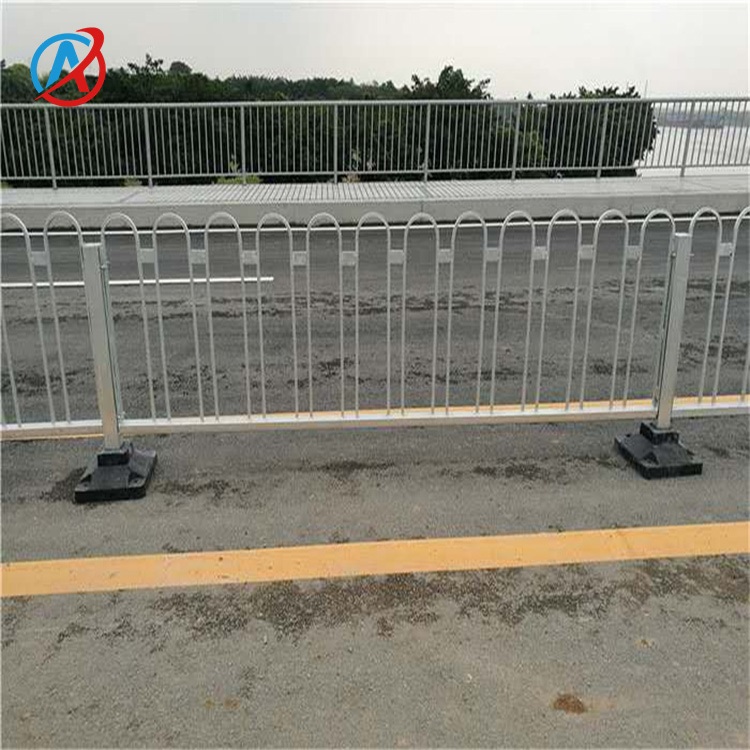 城市美化市政护栏人行道护栏源头工厂支持加工定制