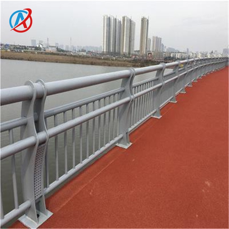 佛山源头工厂定制河道护栏锌钢护栏桥梁护栏天桥护栏