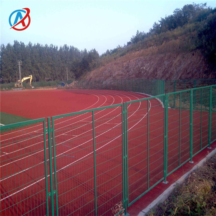 定制高速防抛网运动场勾花网养殖场双边丝网规格款式多