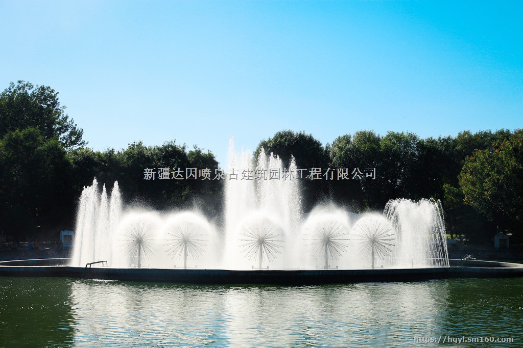 音乐喷泉、程控喷泉、雕塑喷泉、激光表演、水幕电影、