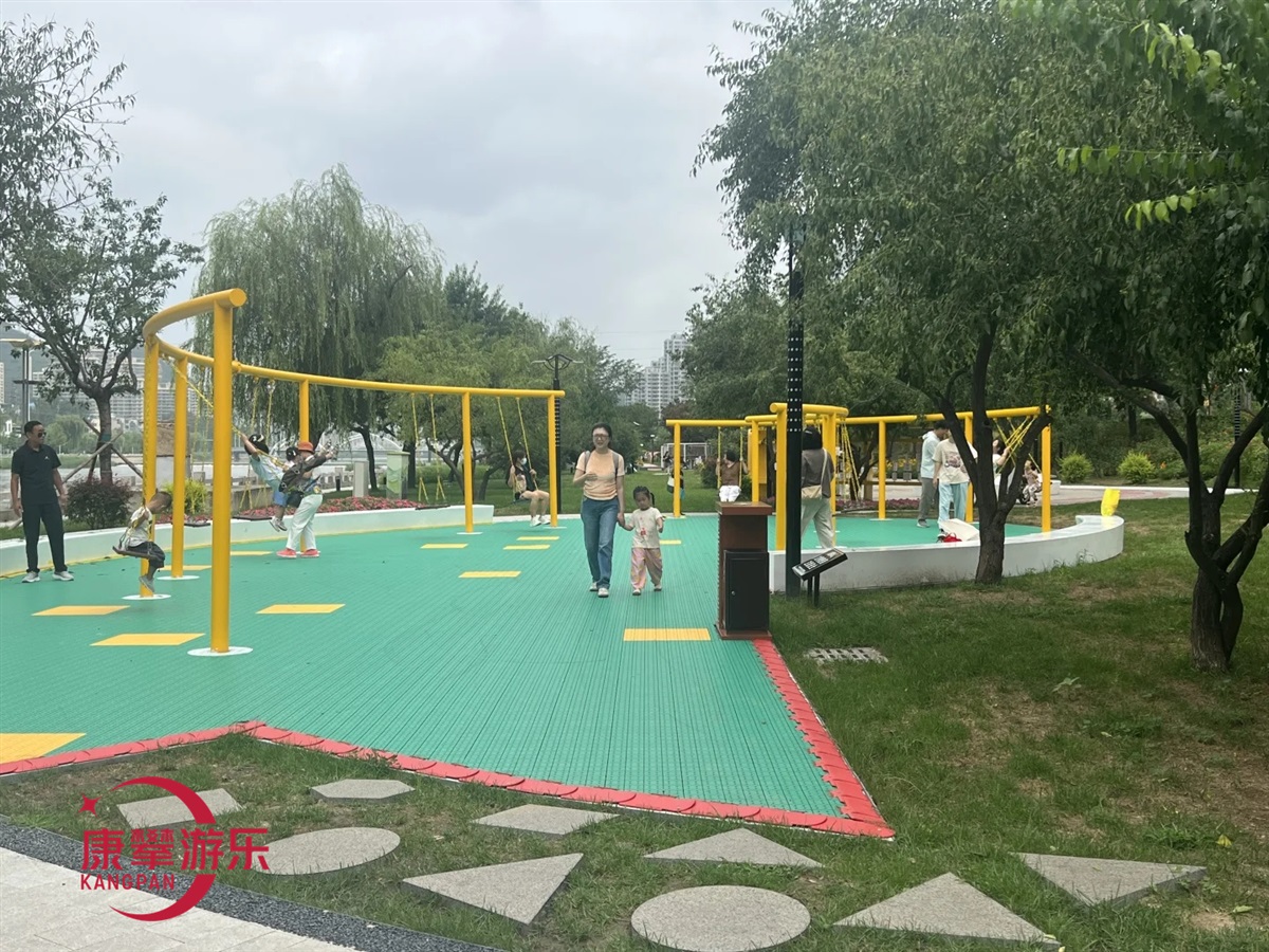 山西户外儿童圆环秋千广场小区设备厂家