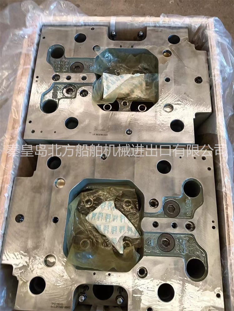 现货曼恩MAN 32/40缸头缸盖 韩产柴油机配件